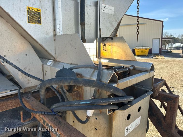 image for item EH6635 2010 International WorkStar 7400  dump truck