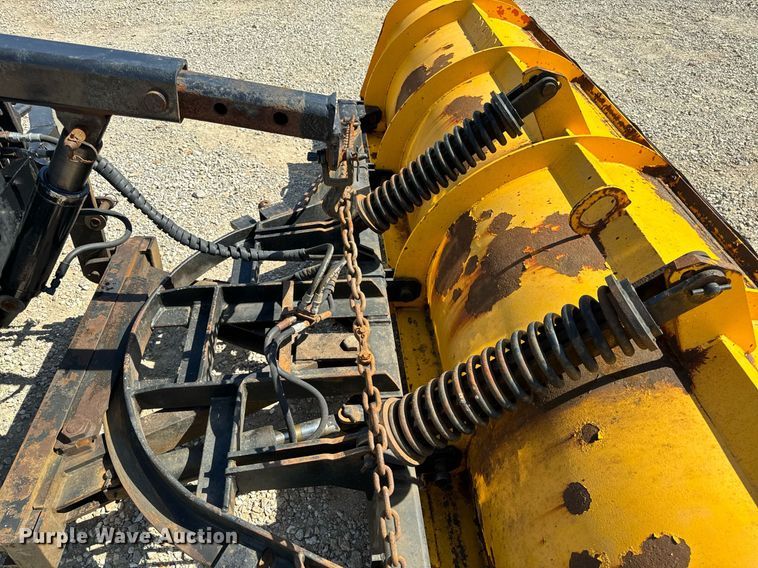 image for item EH6635 2010 International WorkStar 7400  dump truck