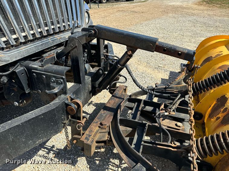 image for item EH6635 2010 International WorkStar 7400  dump truck