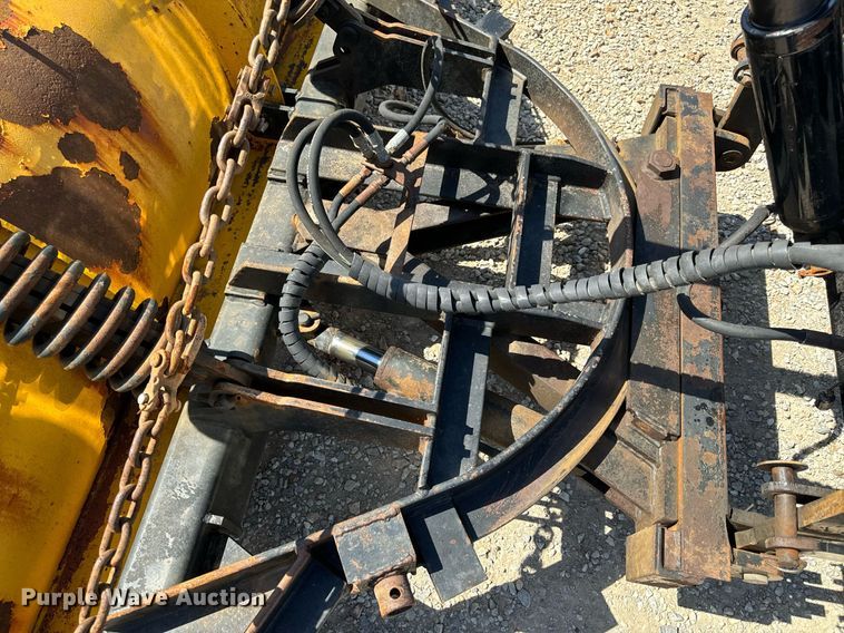 image for item EH6635 2010 International WorkStar 7400  dump truck