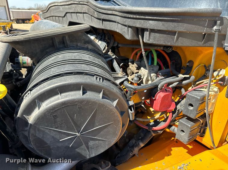 image for item EH6635 2010 International WorkStar 7400  dump truck