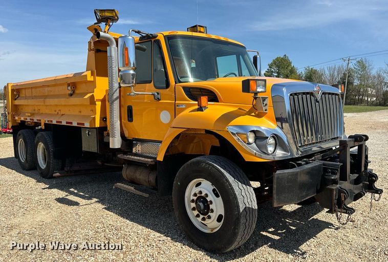 image for item EH6636 2011 International WorkStar 7500 dump truck