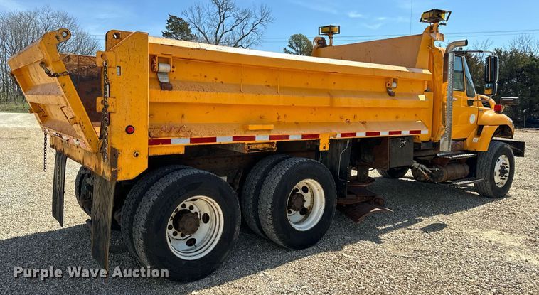 image for item EH6636 2011 International WorkStar 7500 dump truck