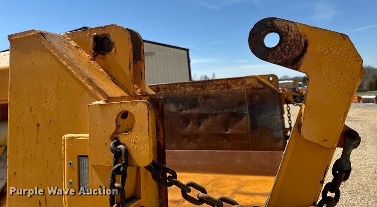 image for item EH6636 2011 International WorkStar 7500 dump truck