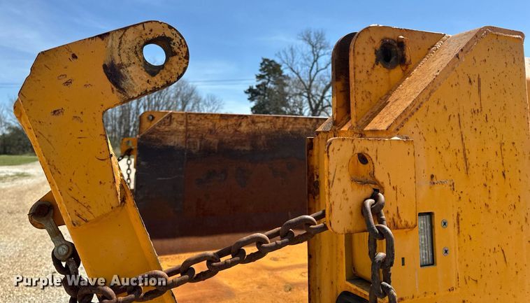 image for item EH6636 2011 International WorkStar 7500 dump truck