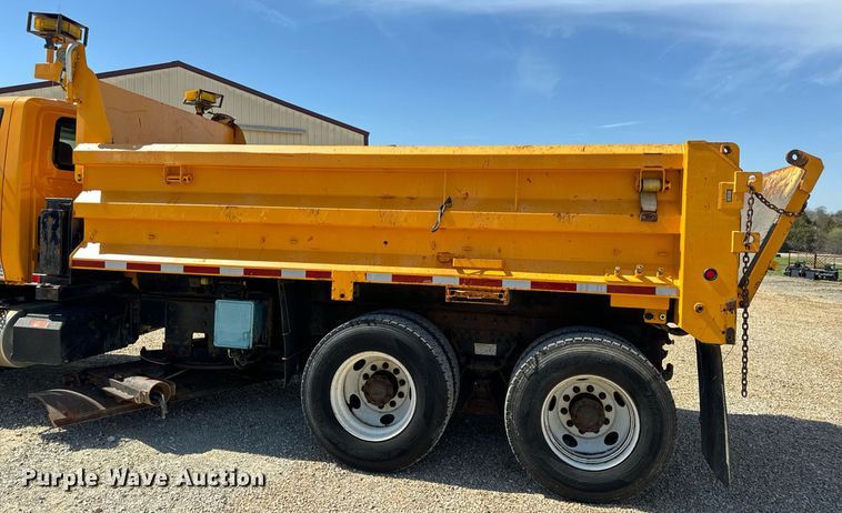 image for item EH6636 2011 International WorkStar 7500 dump truck