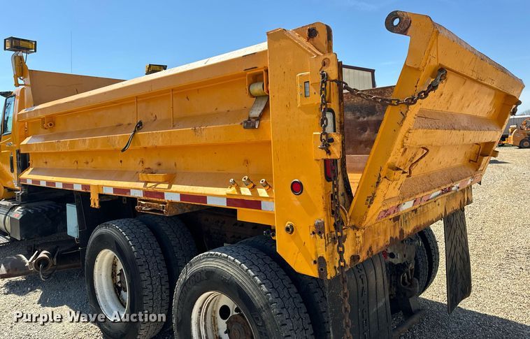 image for item EH6636 2011 International WorkStar 7500 dump truck