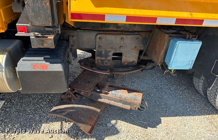 image for item EH6636 2011 International WorkStar 7500 dump truck