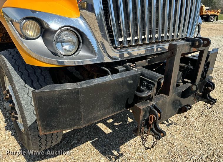 image for item EH6636 2011 International WorkStar 7500 dump truck