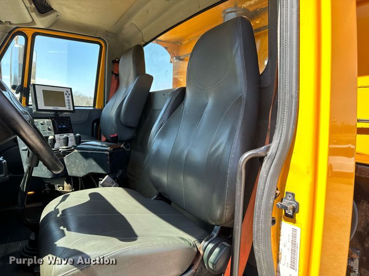 image for item EH6636 2011 International WorkStar 7500 dump truck