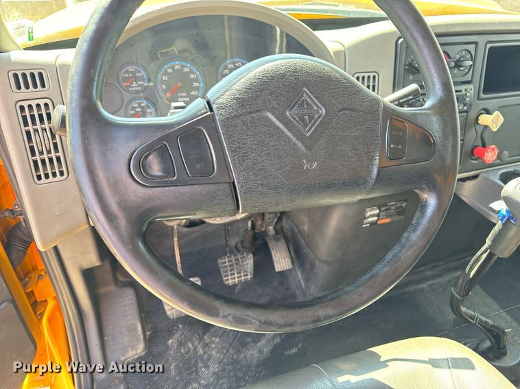 image for item EH6636 2011 International WorkStar 7500 dump truck