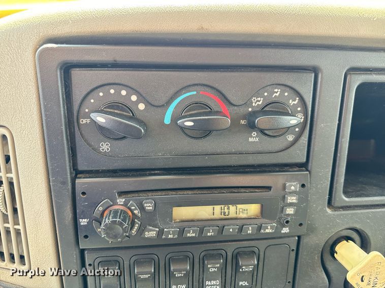 image for item EH6636 2011 International WorkStar 7500 dump truck