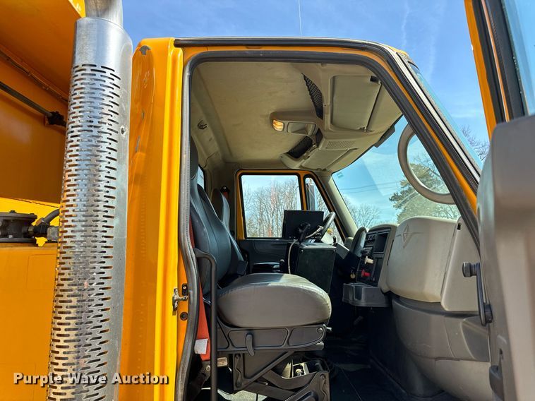 image for item EH6636 2011 International WorkStar 7500 dump truck