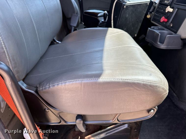 image for item EH6636 2011 International WorkStar 7500 dump truck