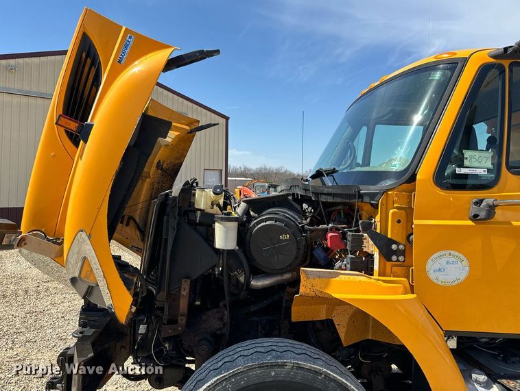 image for item EH6636 2011 International WorkStar 7500 dump truck