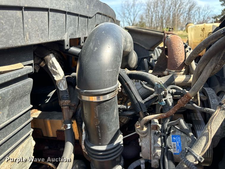 image for item EH6636 2011 International WorkStar 7500 dump truck