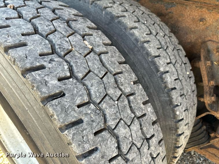 image for item EH6636 2011 International WorkStar 7500 dump truck