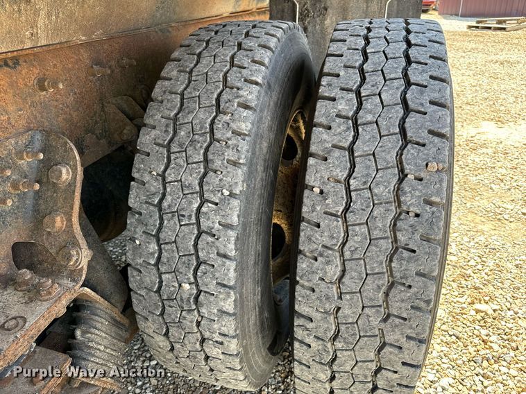 image for item EH6636 2011 International WorkStar 7500 dump truck