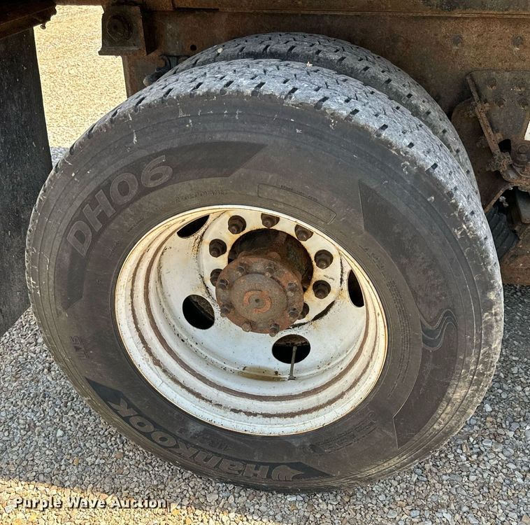 image for item EH6636 2011 International WorkStar 7500 dump truck