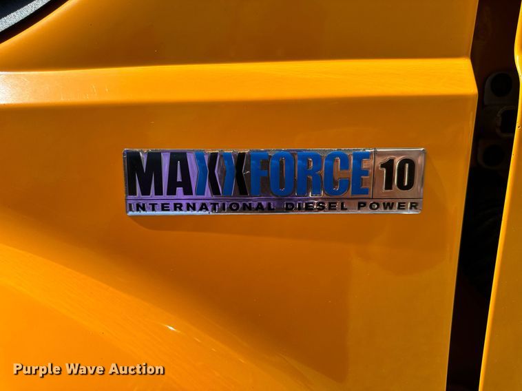 image for item EH6636 2011 International WorkStar 7500 dump truck