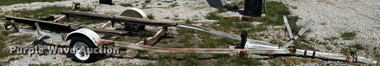 image for item EH6637 1990 Haul Rite boat trailer