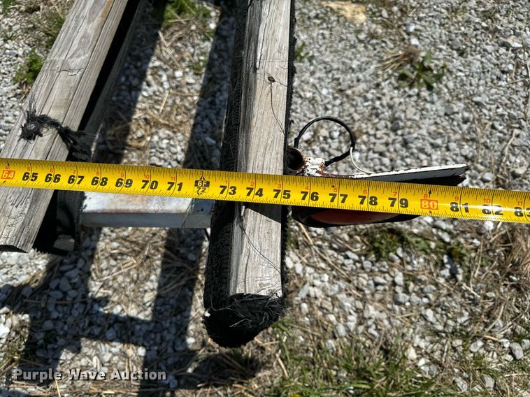 image for item EH6637 1990 Haul Rite boat trailer