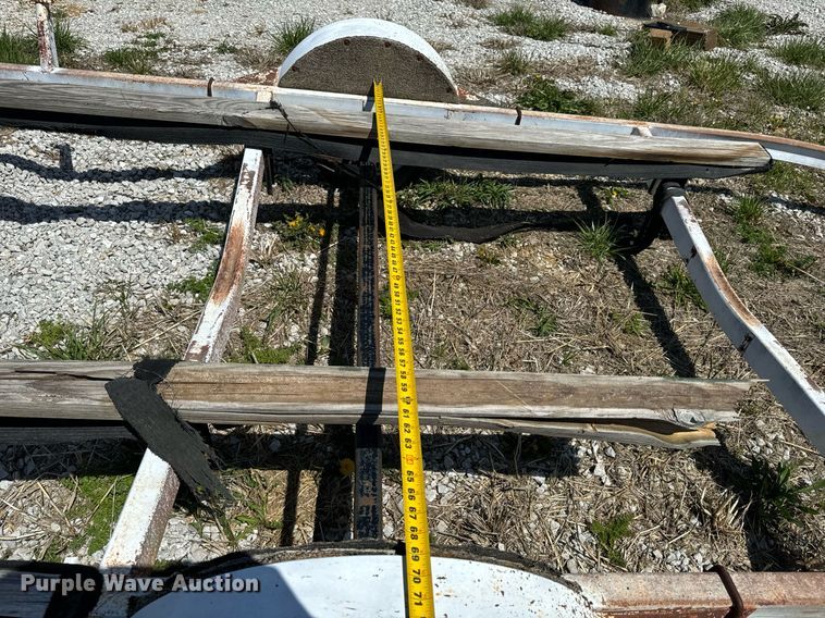 image for item EH6637 1990 Haul Rite boat trailer