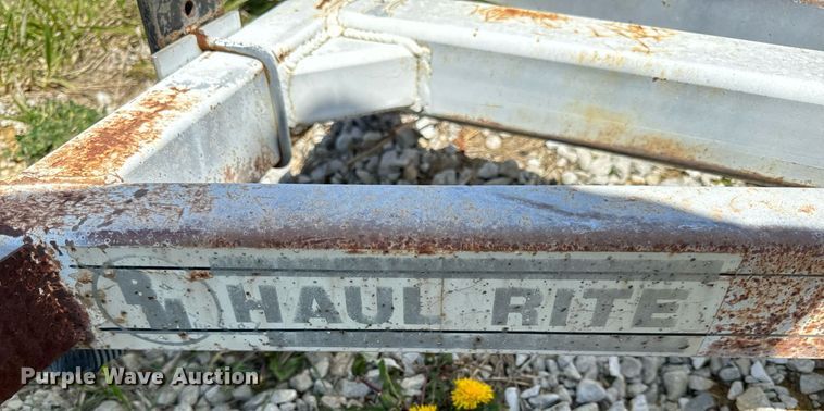 image for item EH6637 1990 Haul Rite boat trailer