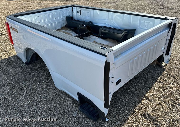 image for item EH6638 2024 Ford pickup truck bed