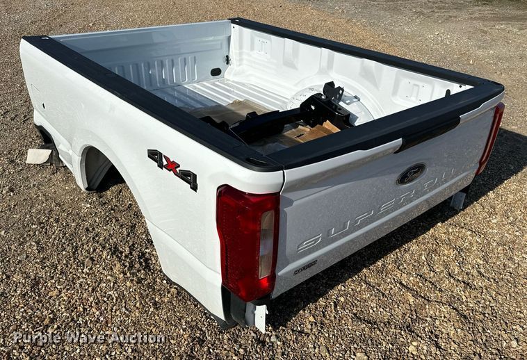 image for item EH6638 2024 Ford pickup truck bed