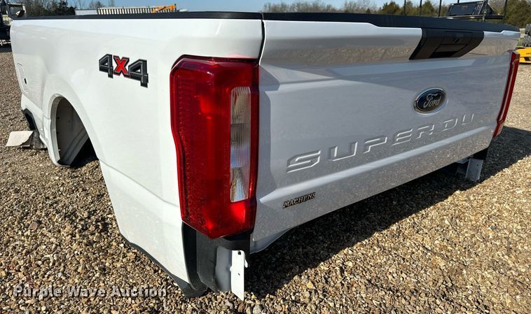 image for item EH6638 2024 Ford pickup truck bed