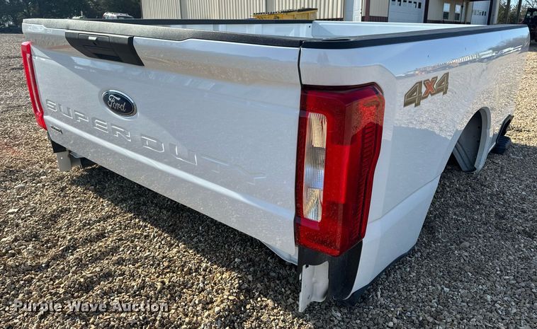 image for item EH6638 2024 Ford pickup truck bed