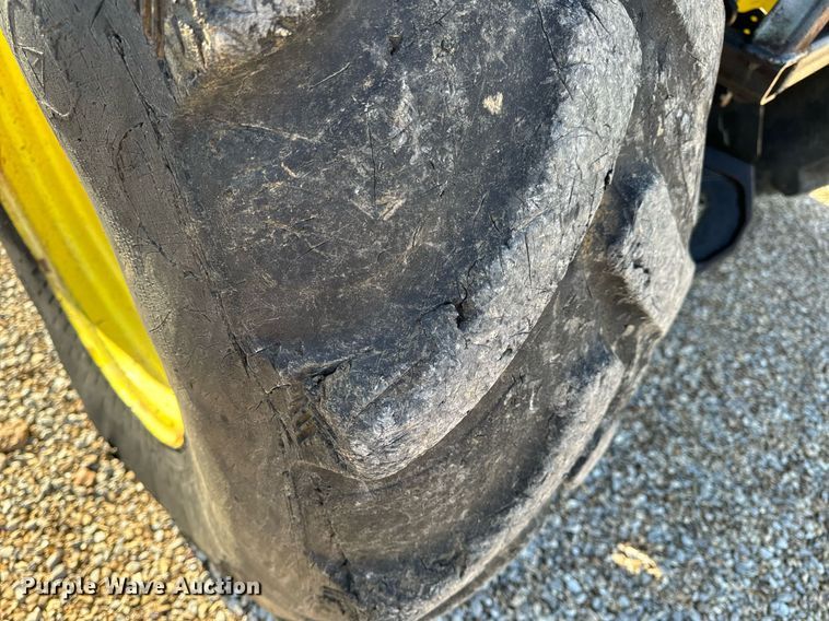 image for item EH6639 2009 John Deere 5101E MFWD tractor