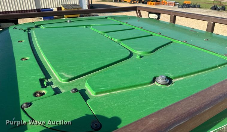 image for item EH6639 2009 John Deere 5101E MFWD tractor