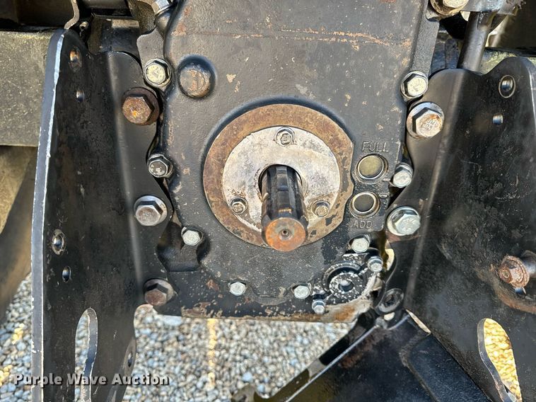 image for item EH6639 2009 John Deere 5101E MFWD tractor