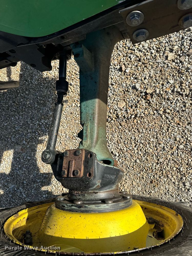 image for item EH6639 2009 John Deere 5101E MFWD tractor