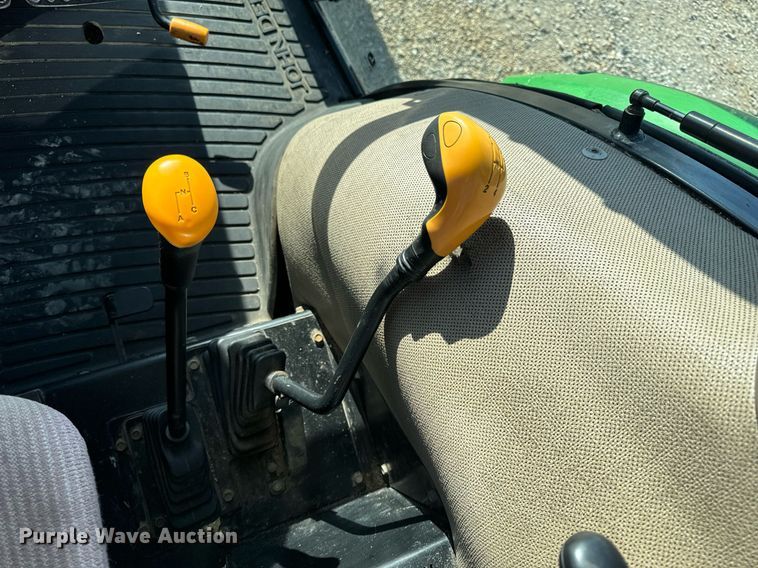 image for item EH6639 2009 John Deere 5101E MFWD tractor