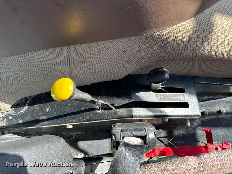 image for item EH6639 2009 John Deere 5101E MFWD tractor