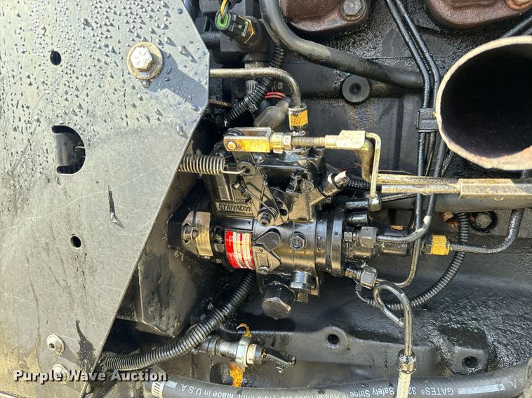 image for item EH6639 2009 John Deere 5101E MFWD tractor