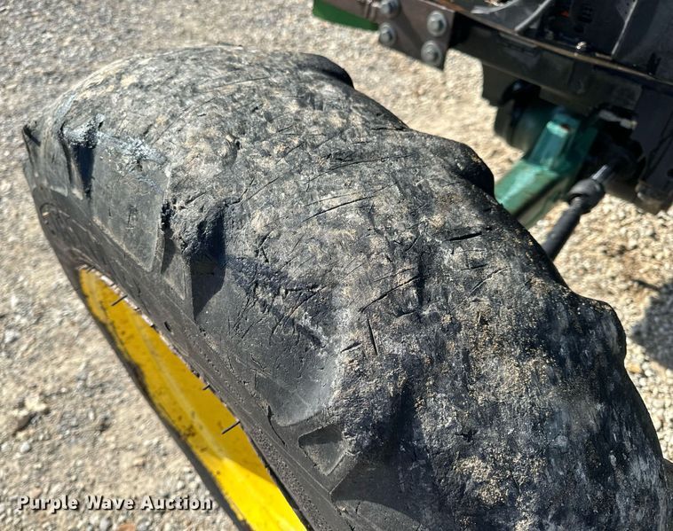 image for item EH6639 2009 John Deere 5101E MFWD tractor