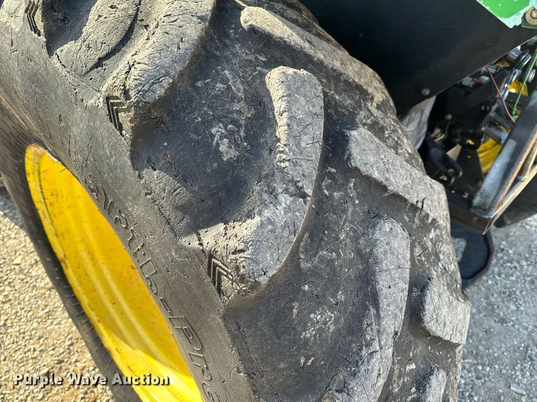 image for item EH6639 2009 John Deere 5101E MFWD tractor