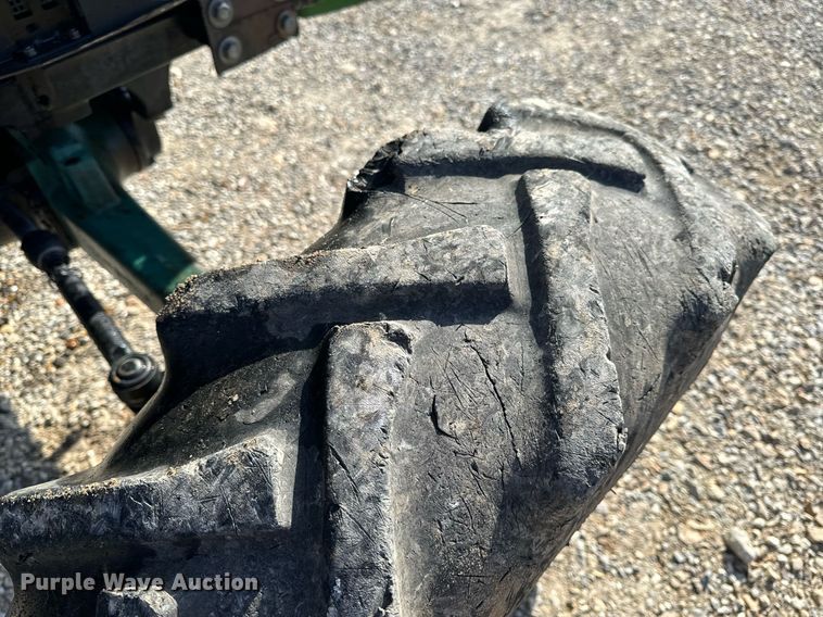 image for item EH6639 2009 John Deere 5101E MFWD tractor