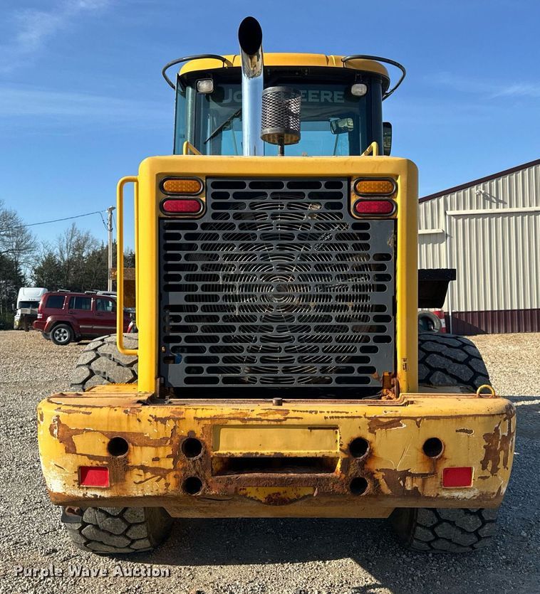 image for item EH6640 2003 John Deere 624H wheel loader