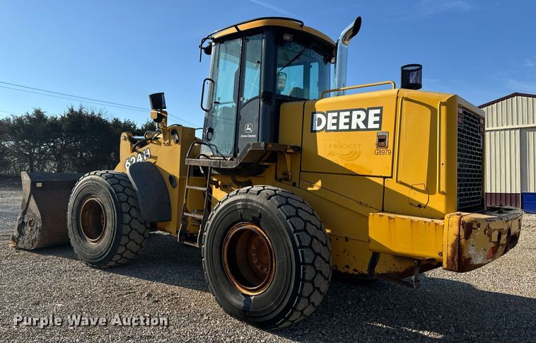 image for item EH6640 2003 John Deere 624H wheel loader