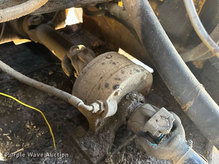 image for item EH6640 2003 John Deere 624H wheel loader