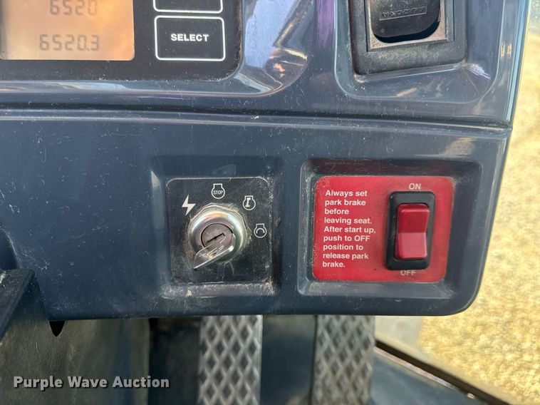 image for item EH6640 2003 John Deere 624H wheel loader