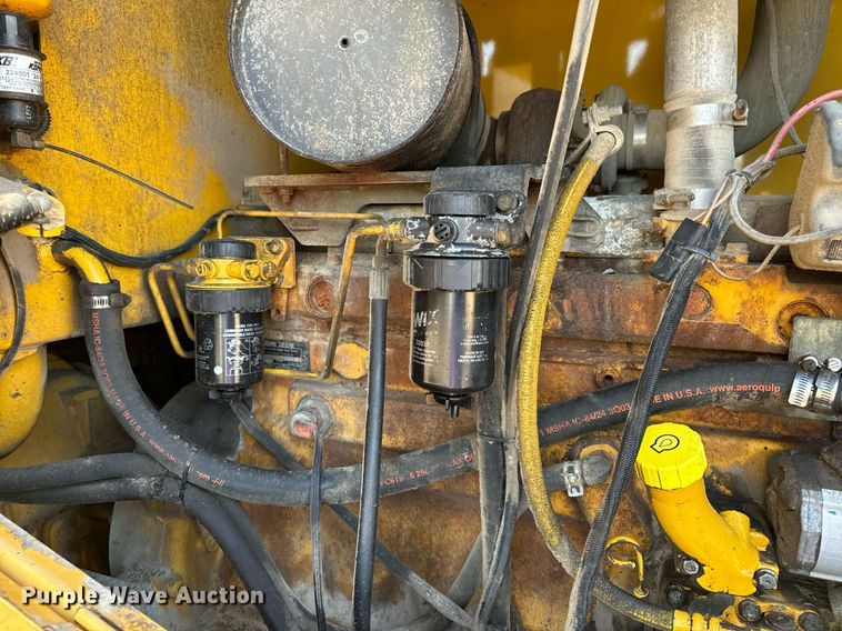 image for item EH6640 2003 John Deere 624H wheel loader