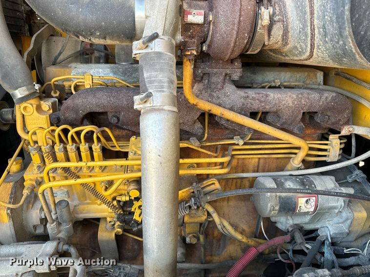 image for item EH6640 2003 John Deere 624H wheel loader