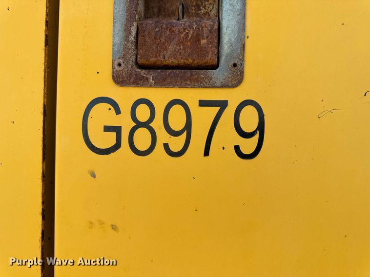 image for item EH6640 2003 John Deere 624H wheel loader