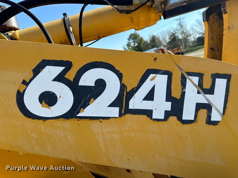 image for item EH6640 2003 John Deere 624H wheel loader